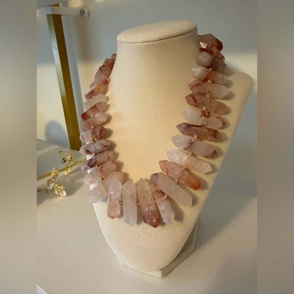 Best Jewelry Natural Quartz Statement Necklace